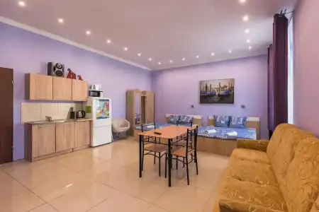 Hostel 70S - 12