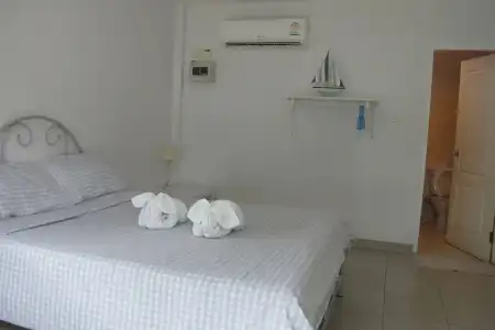Charlie's Bungalow - 3