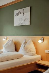 Eschenhof Bed & Breakfast & More - 49
