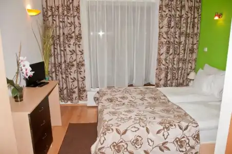 Esprit Budapest - 24