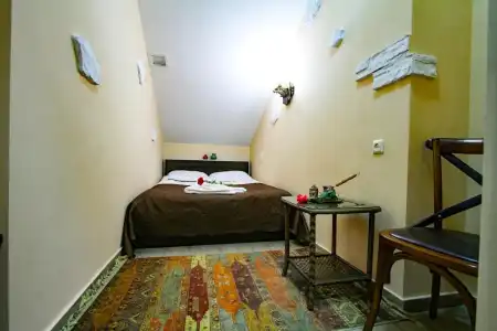 Retro Hostel - 3