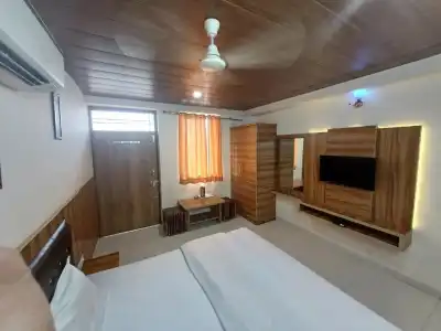 Star Inn - 58