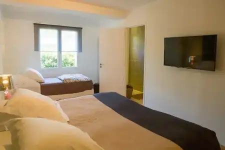 Hôtel l'Amandière - 94