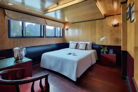 Syrena Cruises - 1