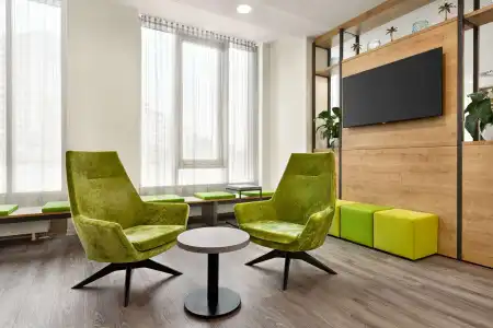 Super 8 by Wyndham Chemnitz - 2