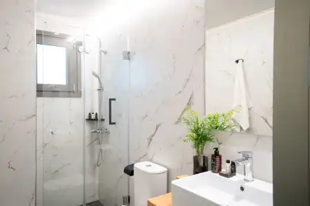 Chroma Fashion Rooms & Apartments - 27