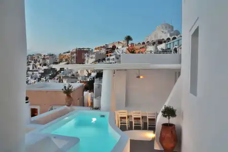 Trieris Villa & Suites - 13