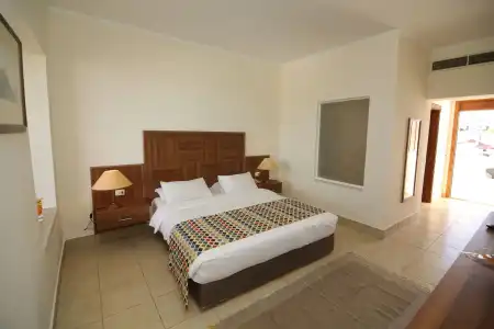 Club Reef Resort & Spa - 3
