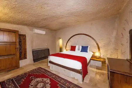 Sunset Cave - 209