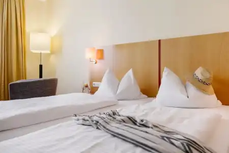 am Jungfernstieg - 21