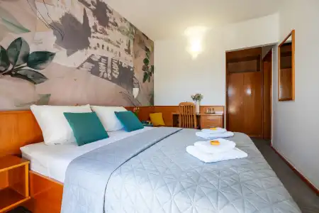Newly Renovated Kastil - 5