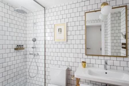 Midmost by Majestic Group - 42