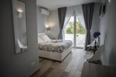 B&B Sorahnia Design House - 16