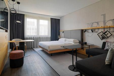 Frankfurt Airport Marriott - 6
