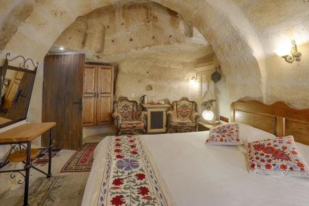 Tulip Cave Suites - 70