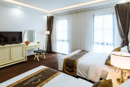 Sun Halong - 23