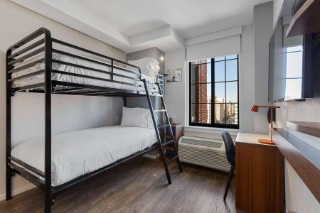 Motto by Hilton Washington DC City Center - 3