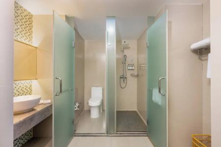 Holiday Inn Express Hangzhou Huanglong - 8