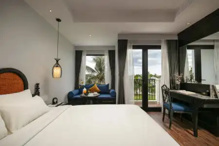 Shining Riverside Hoi An Boutique and Spa - 52