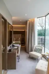 Merit Kensington - 128