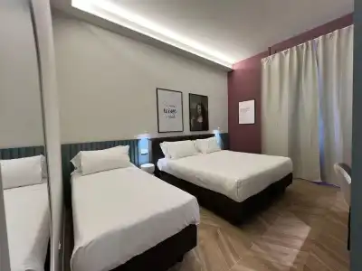 RossoVino Milano Boutique - 4