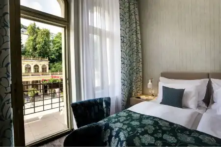 ASTORIA & Medical Spa - 6
