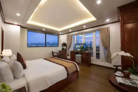 Royal St Hanoi - 98
