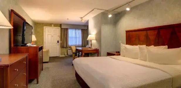 Senator Inn & Spa - 108