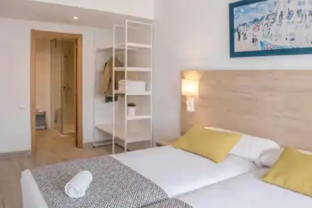 ApartCYE Holiday Centre - 76