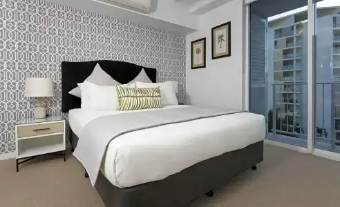 Riviera Mackay - 37