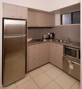 Southern Cross Atrium Apartments - 49