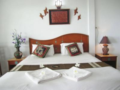 Lanta Il Mare Beach Resort - 4