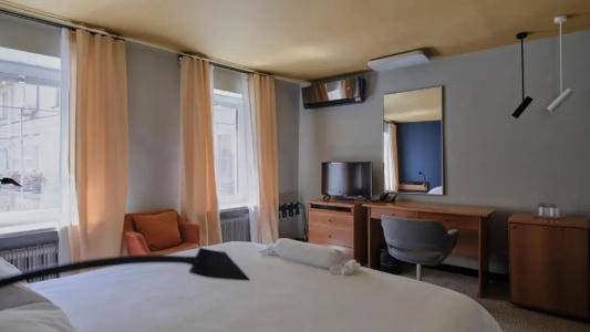 Vozdvyzhensky Boutique-Hotel - 80