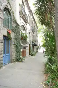Brick - Small Luxurys of the World - 28