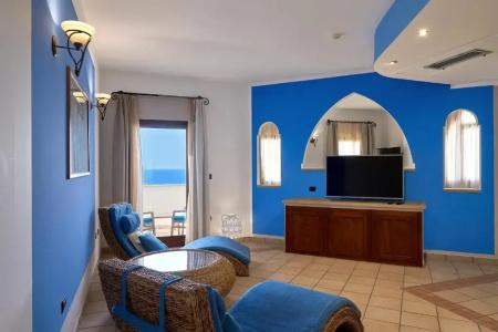 Montecallini - Adults Only - 215