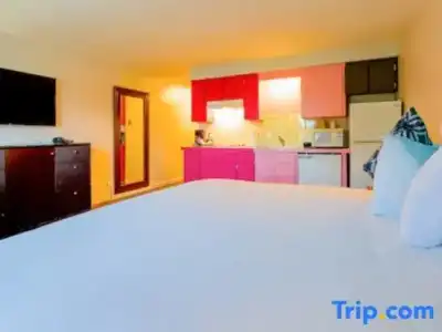 Coast River Inn by OYO Seaside - 103