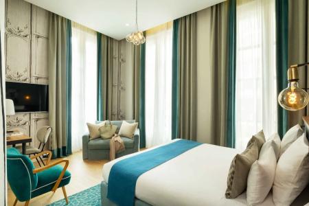 Lyric Paris - 53