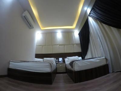Grand City - 12