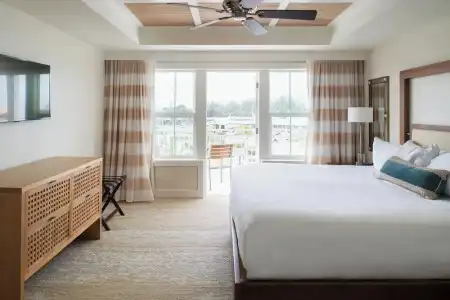 Waterline Villas & Marina, Autograph Collection - 84