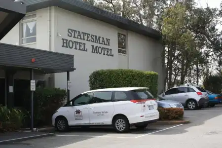 Statesman - 39