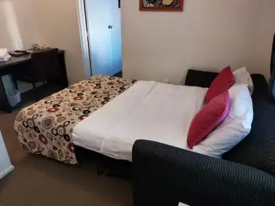 Eden Park Motel - 10
