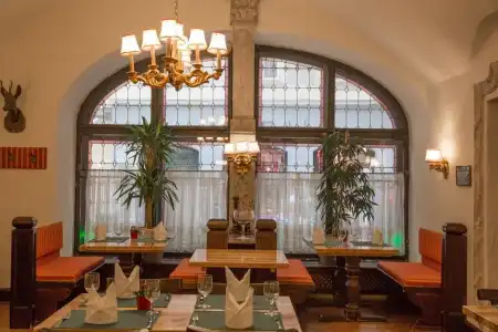 AltstadtStadtkrug - 12
