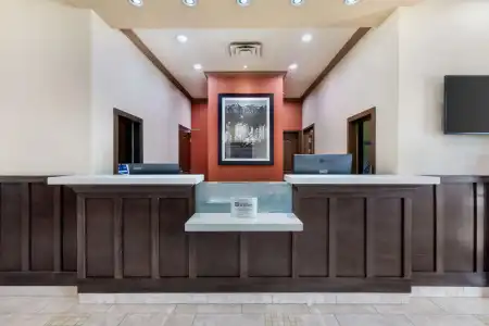Best Western Pacific Inn - 2