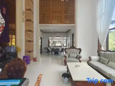 Tranquil Shores Holiday Apartments - 198