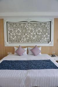 Triple Three Patong - 44