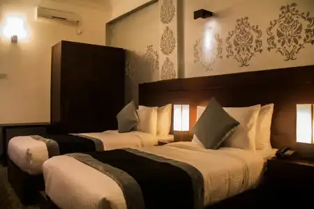 Ceylon City, Colombo - 5