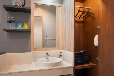 iCheck inn Gems Center Silom - 76