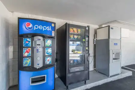 Motel 6 Orange, CA - Anaheim - 10