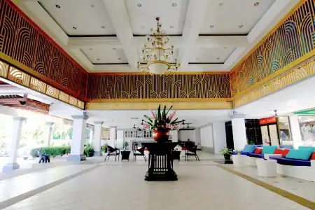 Karon Sea Sands Resort - 1