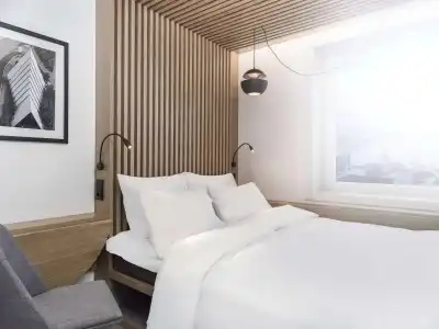 Radisson Blu, - 39